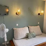 Апартаменты T2 Piscine Lit Double Dans Du *
