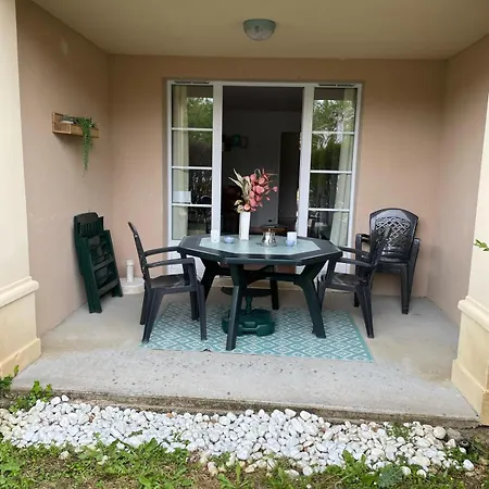 Apartment T2 Piscine Lit Double Dans Du *