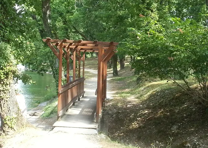 T2 Piscine Lit Double Dans Du Monflanquin