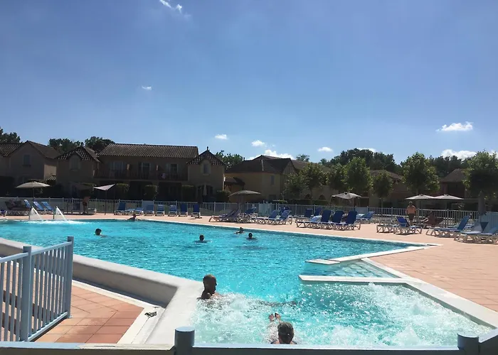 T2 Piscine Lit Double Dans Du Apartmán